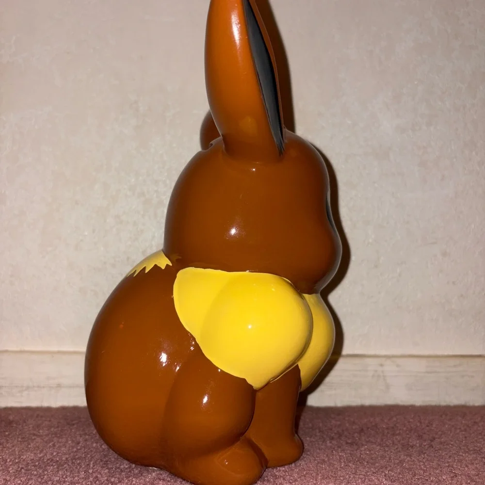 Pokemon Eevee 2017 piggy bank - Picture 2 of 4